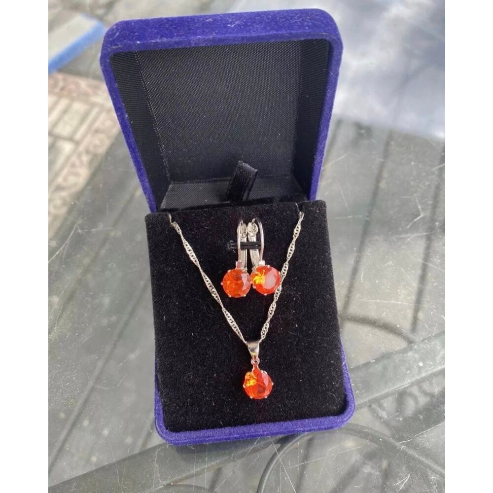 NWOT Orange Crystal Necklace & Earrings Silver Tone Jewelry Set - Picture 5 of 7